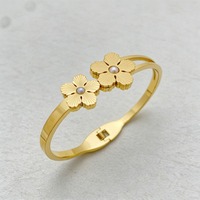 Gelang Unisex Baja Anti Karat Model Bunga Zirkon Klasik Geometris Terbuka, Gaya Baru, Personal, Lapisan Emas 18k, Anti Luntur, Cocok untuk Hadiah