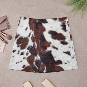 <b>PU</b> Leather Solid Natural Waist A-Line Design Spring <b>Skirt</b> for Women Hot Selling Vintage Solid Pattern Wholesale Wear - Product Image 3