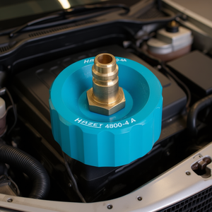 Bomba de Refrigeración de Plástico para Automóviles Hazet con Adaptador para Autos EURO/JAPAN - Product Image 3