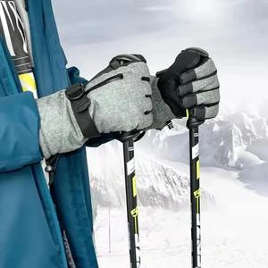 Gants de ski d'hiver pour hommes de la meilleure qualité coupe-vent et imperméables en polyester de haute qualité et chauds - Product Image 6