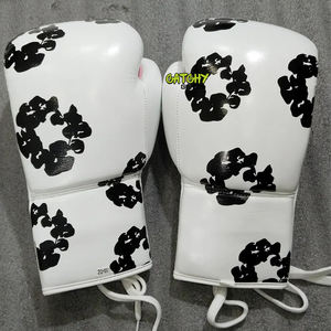 นวมชกมวยระดับมืออาชีพ 14 ออนซ์ คุณภาพสูง สีสันสดใส สำหรับฝึกซ้อมกีฬามวย - Product Image 1