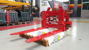 Horquilla Giratoria Wagger en Estado Nuevo con Desplazamiento Lateral Estándar para Manejar Diversas Formas de Carga - Product Image 4