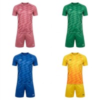 Conjunto de Camiseta y Pantalones Cortos de Fútbol Sublimados Personalizados OEM, Diseño a Cuadros con Rayas Diagonales, Ropa Deportiva de Entrenamiento para Clubes Juveniles