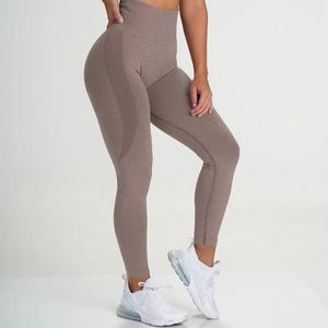 OEM personnalisé taille moyenne Gym Compression Yoga Leggings pour dames Fitness Workout Leggings - Product Image 1