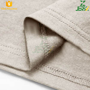 T-shirt personnalisé de luxe vierge à épaules tombantes en coton épais imprimé graphique Boxy surdimensionné Streetwear T-Shirts pour hommes - Product Image 3