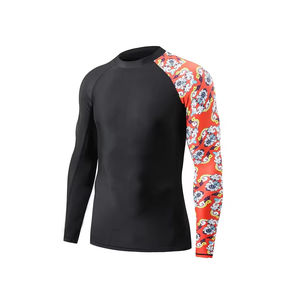 Venta al por mayor caliente transpirable gimnasio desgaste hombres Rash Guard diseño totalmente personalizado mejor precio MMA Rash Guard para la venta - Product Image 1