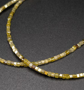 Cuentas de cubo facetadas naturales de diamante amarillo, collar de cuentas de piedra con forma de caja brillante - Product Image 4