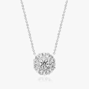 Colgante de peonía de diamante Encanto de joyería elegante y lujoso - Product Image 1