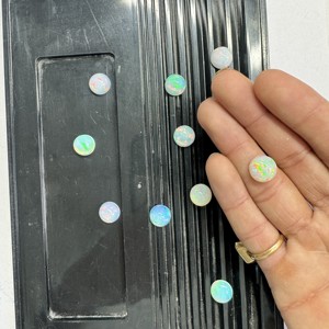 Ópalo etíope blanco, ópalo blanco fuego iluminado por la luna de forma redonda - Product Image 3