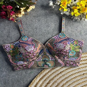 Nouveau designer couleur incroyable magnifique à la recherche élégant lourd italien soie broderie séquence travail Blouse - Product Image 1