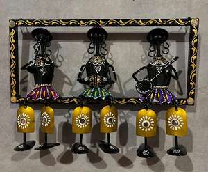 Juego colgante de pared de músico de hierro Multicolor Rajasthani, pieza decorativa para el hogar, oficina, decoración para sala de estar - Product Image 2