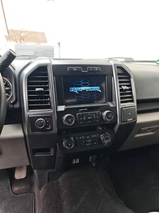 Ford F-150 Diesel V6 Automatique AWD 2019 d'occasion avec volant à gauche, sièges en cuir, porte-bagages métallique R16, toit ouvrant - Product Image 6