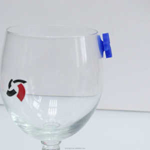 Silicone Verre À Vin Identificateur Charmes Ventouse Étiquettes pour Bar Partie Salle À Manger Cuisine Accessoires - Product Image 4