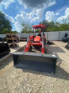 รถแทรกเตอร์ Kubota M62 62 แรงม้า มือสอง สภาพดี พร้อมผานหลังและผานหน้า ราคาดีที่สุด อุปกรณ์การเกษตรสำหรับงานหนัก ขาย - Product Image 4
