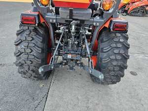 Tractor LX3520HSD 2025, Utilitario Compacto Premium con Mayor Potencia - Product Image 3