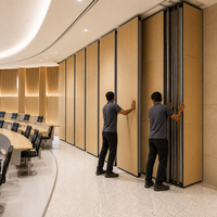 Mur acoustique mobile pour salle de conférence de campus universitaire avec division flexible pour projets d'éducation supérieure