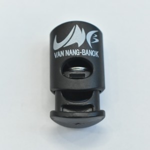 Prix de gros : Bloque-cordon en plastique à ajustement élastique, en nylon recyclé, couleur noire, finition nickelée, sans nickel, fabriqué au Vietnam - Product Image 5