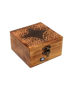 Urna de madera antigua hecha a mano Árbol DE LA VIDA Grabado Joyero tallado a mano para mujeres-hombres Joya | Acentos de decoración del hogar - Product Image 5