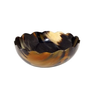 Ensaladeras de cuerno de búfalo de alta calidad para artesanías naturales fabricadas en India, estilo náutico y Animal increíblemente pulido a la venta - Product Image 2