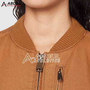 แจ็คเก็ตบอมเบอร์ผู้หญิงดีไซน์ใหม่ ให้ความรู้สึกนุ่มสบายด้านใน พร้อมดีไซน์ที่ปรับแต่งได้สำหรับการสวมใส่ลำลองในชีวิตประจำวัน - Product Image 4