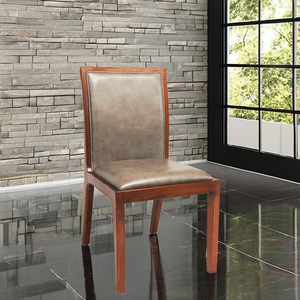 Silla de comedor tapizada Tapicero de madera maciza de nogal Cuero vacuno italiano Estilo japonés Resistente a los arañazos | CASIMI - Product Image 1