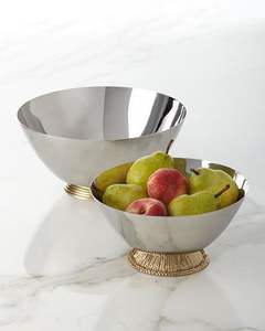 Bol à chocolat décoratif en métal au motif floral antique, parfait pour la table de dessert de fête et la décoration de la cuisine. - Product Image 6