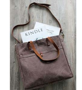 Bolso de compras de lona grande y elegante para mamás, práctico y portátil con diseño vintage para la temporada de invierno - Product Image 5