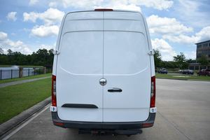 Excellent rapport qualité-prix.. Camionnette Freightliner Sprinter Cargo 3500 XD V6 à toit surélevé, version allongée 170 RWD, modèle 2019 d'occasion - Product Image 4