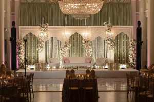 Trending English Wedding Reception Stage Evento DE BODA occidental Paisley Stage White American Wedding Theme Stage - Product Image 5