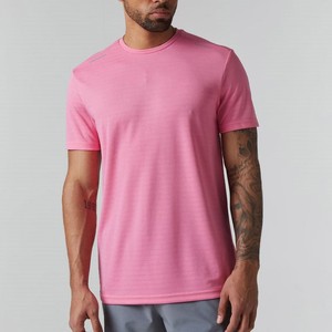 Conjunto deportivo transpirable de poliéster/algodón para hombre, nuevo conjunto de verano de 2 piezas, camiseta de manga corta y pantalones cortos, conjunto de dos piezas para hombre - Product Image 4