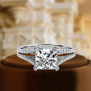 Anillo de Compromiso, Boda o Aniversario Cristiano Clásico Personalizable en Oro Rosa de 14K, Anillo de Novia de Lujo con Corte Princesa de 3CT - Product Image 2