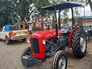 Tractor Massey Ferguson 290 4WD - Product Image 5