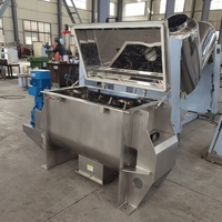 Mélangeur horizontal pour ingrédients alimentaires et compléments santé, compatible avec l'ajout de systèmes de pulvérisation liquide et de chemises de refroidissement