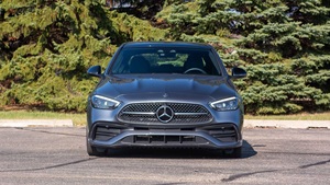 Mercedes-Benz C300 2022 avec Apple CarPlay sans fil, moteur turbo 2.0L I4 de 255 chevaux, boîte automatique à neuf vitesses, à vendre - Product Image 6