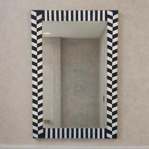 Miroir mural de luxe moderne rond en bois et métal avec incrustations d'os - Meilleure qualité pour le Ramadan - Product Image 5