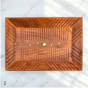 Plateau rectangulaire en bois de manguier avec motif sculpté, boîte de rangement minimaliste pour cuisine, compartiment unique, passe au lave-vaisselle, vaisselle - Product Image 2