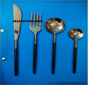 Ensemble de couverts en acier inoxydable à long manche Meilleur design pour le dîner à l'hôtel Utilisation de la vaisselle Cuillère de produit de luxe en acier miroir - Product Image 4