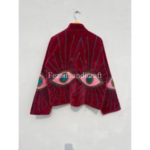 Veste matelassée brodée aux yeux, veste en velours unisexe pour femmes, deux poches latérales, doublure en coton à séchage rapide, longueur régulière - Product Image 5