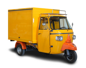Tricycle motorisé TVS King Deluxe Plus à trois roues, carrosserie fermée, refroidissement par eau, essence 150cc, freins à disque - Product Image 1