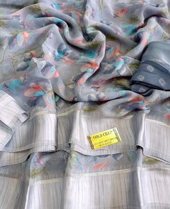 <b>Beautiful</b> <b>Light</b> Weight Pure Soft Silk & Digital Printed Saree - Product Image 4