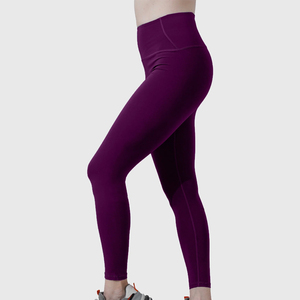 Leggings Deportivos Transpirables de Punto para Mujer, Antibacterianos, Tallas Personalizadas, Fabricación en Pakistán 2026 - Product Image 3