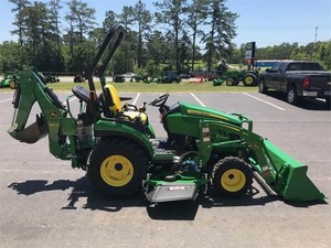 Tracteur John Deere série 1 avec chargeur frontal et attache tondeuse, vert et jaune, matériel agricole - Product Image 2