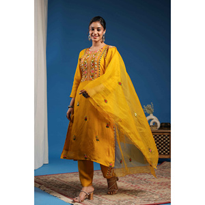 Ensemble Kurta, bas et dupatta jaune moutarde pour femme Rifaqat Noura - Product Image 6