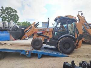 Chargeuse-pelleteuse d'origine CASE 580M disponible à la vente - Product Image 6