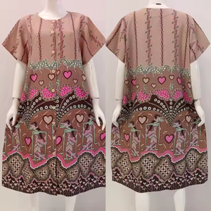 Confort au quotidien taille élastique robe à manches courtes longueur genou bouton avant Daster pour vêtements de nuit d'été ou chemises de nuit - Product Image 2