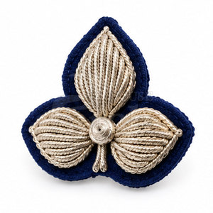 Insignia de alambre de bullion hecha a mano personalizada, parche bordado con hilo premium, insignia decorativa para coser en sombreros, prendas y accesorios. - Product Image 4