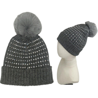 Bonnet d'hiver tricoté jacquard personnalisé du fabricant avec broderie, pompon et impression numérique à motif animalier, idéal pour la plage