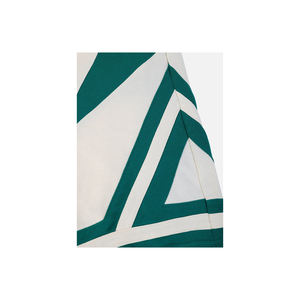 Pantalones cortos de baloncesto de gimnasio para hombre personalizados al por mayor de 5 pulgadas con entrepierna a cuadros ecológicos de malla de poliéster teñida lisa de estilo callejero - Product Image 3