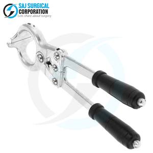 Mandíbulas de precisión de Castrator de mango corto para resultados consistentes limpios en el cuidado profesional del ganado Aprobado por La CE - Product Image 4