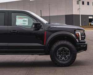 รถฟอร์ด F-150 ปี 2025 มือสอง สภาพดี พร้อมจัดส่งทั่วโลก - Product Image 3